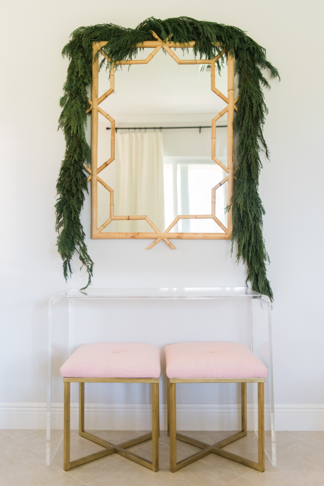 Sister style: How to style a console two ways with Palm Beach Lately and Framebridge