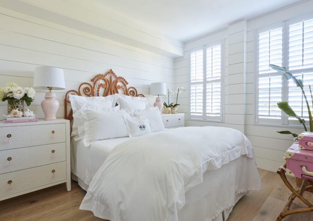Home: Pioneer Linens in Palm Beach Lately's Pineapple Pad
