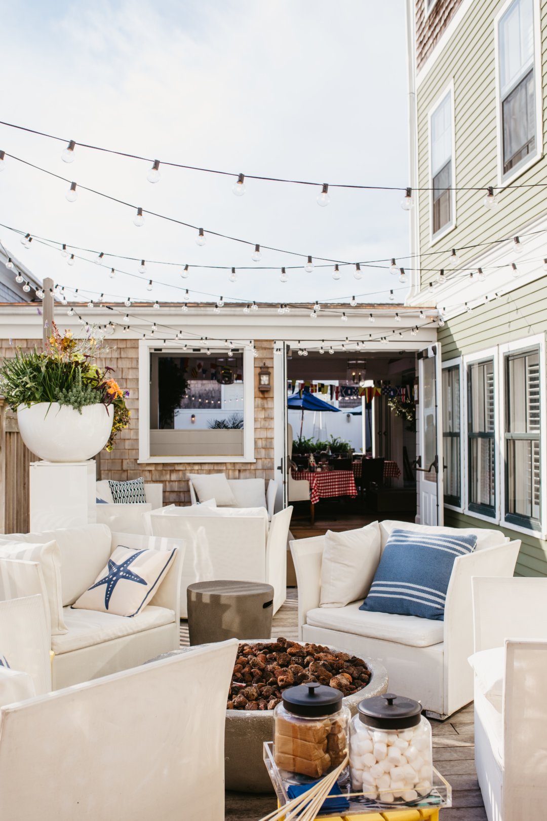 Travel: The Nantucket Hotel Clambake with Palm Beach Lately